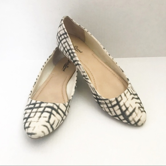 Lucky Brand Shoes - Lucky Brand Aimee Nigori Canvas Flats Almond Toe